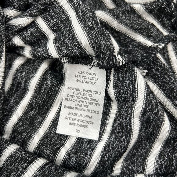 NWT Stitch Fix Market & Spruce Striped Kangaroo Pocket Drawstring Hood Pullover - Picture 3 of 6